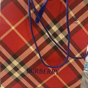 BURBERRY Scarf